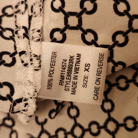 Patterned Tunic - Picture 6 of 6